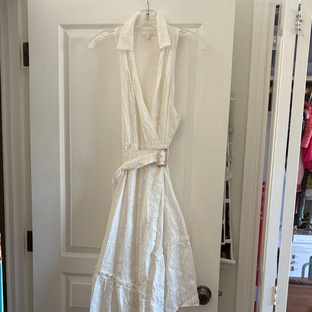 Harlyn Nordstroms White Belted Maxi Dress